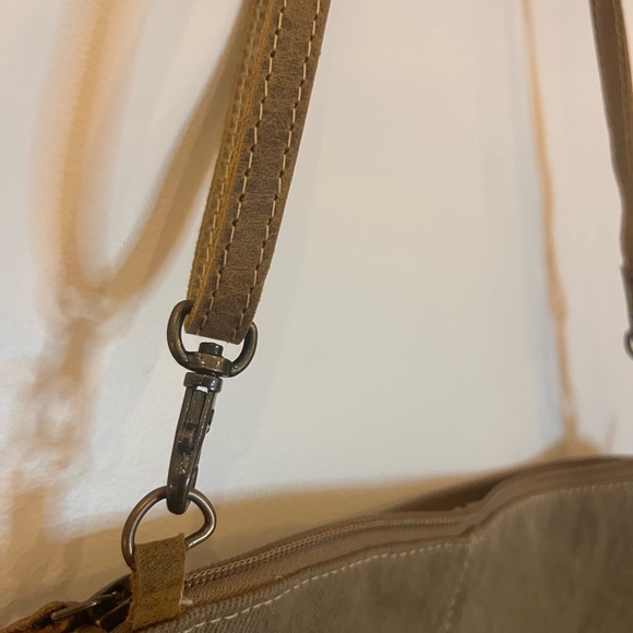 Myra Bag Contentment Crossbody Bag - Picture 5 of 6